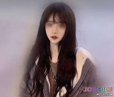  在4S店女厕所无套怒射初恋在她家楼道上又给我口